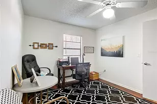 1880 N Crystal Lake Dr, Lakeland, FL 33801 - Photo 20