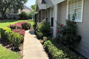 3210 Stonewater Ct, Lakeland, FL 33803 - Photo 4