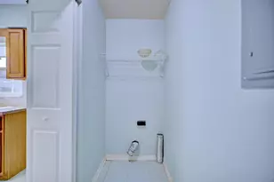 276 W Willow Ave, Eagle Lake, FL 33839 - Photo 14