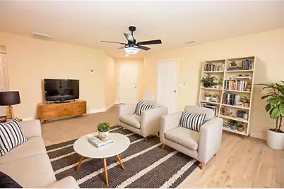 1111 Mercury Drive E #B, Lakeland, FL 33810 - Photo 6