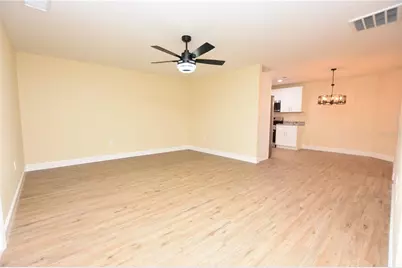 1111 Mercury Drive E #B, Lakeland, FL 33810 - Photo 4