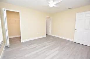 1111 Mercury Dr E, Lakeland, FL 33810 - Photo 22