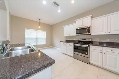 6919 Eagle Ridge Boulevard, Lakeland, FL 33813 - Photo 10