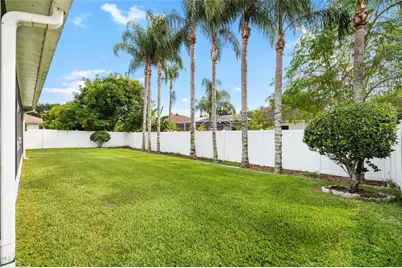 2763 Valencia Grove Drive, Valrico, FL 33596 - Photo 36