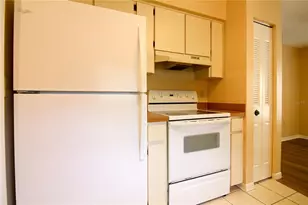 754 Zella Ln, Lakeland, FL 33813 - Photo 10