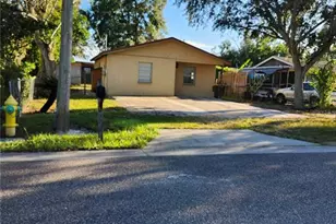 3311 Spooner Dr, Plant City, FL 33563 - Photo 2