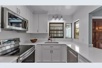 416 Howard Avenue #B, Lakeland, FL 33815 - Photo 18