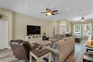 2803 Spring Meadow Dr, Plant City, FL 33566 - Photo 8