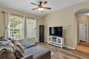 2803 Spring Meadow Dr, Plant City, FL 33566 - Photo 10