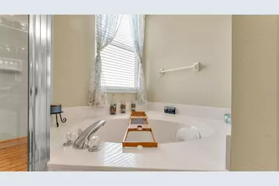 2803 Spring Meadow Drive, Plant City, FL 33566 - Photo 32