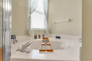 2803 Spring Meadow Dr, Plant City, FL 33566 - Photo 32