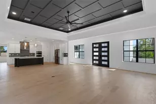 5389 Delphi Hills Cir, Lakeland, FL 33812 - Photo 2