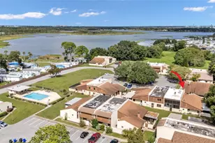 1880 N Crystal Lake Dr, Lakeland, FL 33801 - Photo 2