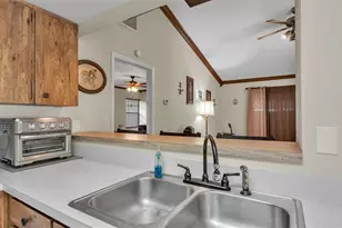 1880 N Crystal Lake Dr, Lakeland, FL 33801 - Photo 22