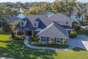 5789 Lake Victoria Dr, Lakeland, FL 33813 - Photo 2