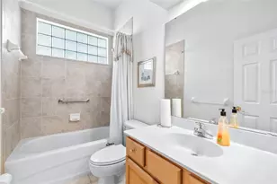 2692 Huntington Hills Dr, Lakeland, FL 33810 - Photo 18