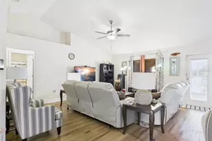 2447 Twin Lake View Rd, Winter Haven, FL 33881 - Photo 6