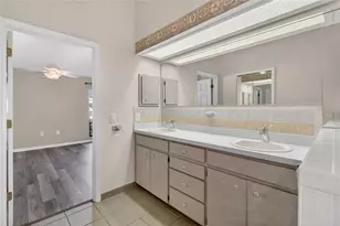7411 Floral Cir E, Lakeland, FL 33810 - Photo 26