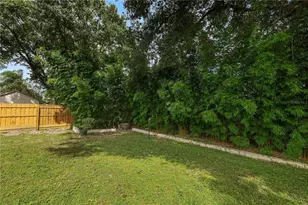 7411 Floral Cir E, Lakeland, FL 33810 - Photo 30