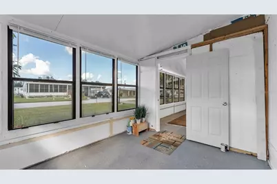 203 Janet Lane, Lakeland, FL 33809 - Photo 4