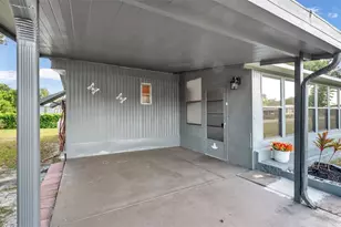 203 Janet Ln, Lakeland, FL 33809 - Photo 2