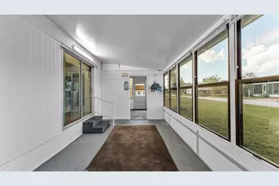 203 Janet Lane, Lakeland, FL 33809 - Photo 4