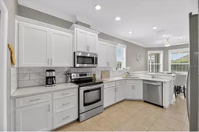 8147 Lake James Drive, Lakeland, FL 33810 - Photo 4