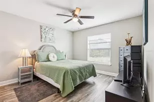 1102 Fox Lake Dr, Lakeland, FL 33809 - Photo 22