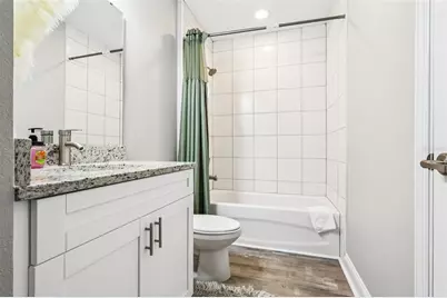 1102 Fox Lake Drive, Lakeland, FL 33809 - Photo 24