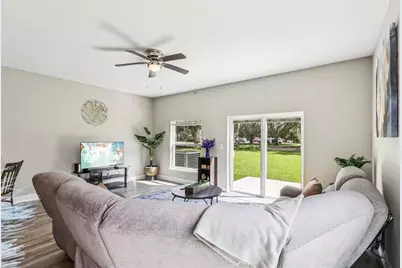 1102 Fox Lake Drive, Lakeland, FL 33809 - Photo 8