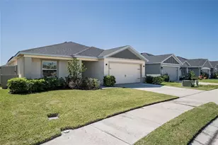 3227 Costello Cir, Winter Haven, FL 33884 - Photo 2