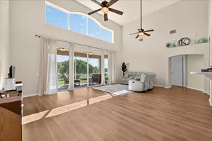 4048 Windchime Ln, Lakeland, FL 33811 - Photo 6