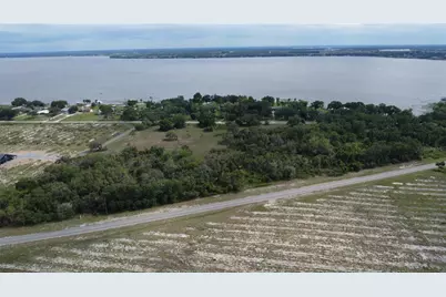 742 N Lake Reedy Boulevard, Frostproof, FL 33843 - Photo 16