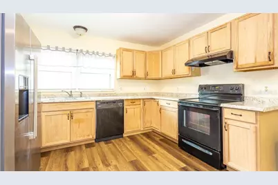 549 Hunter Circle, Kissimmee, FL 34758 - Photo 6