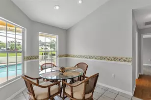 2615 Highlands Vue Pkwy, Lakeland, FL 33812 - Photo 16