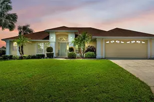 2615 Highlands Vue Pkwy, Lakeland, FL 33812 - Photo 2