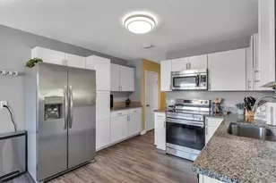 5617 8th St SE, Highland City, FL 33846 - Photo 10