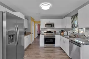 5617 8th St SE, Lakeland, FL 33812 - Photo 8