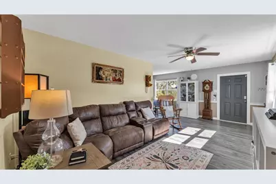 5617 8th Street SE, Highland City, FL 33846 - Photo 8