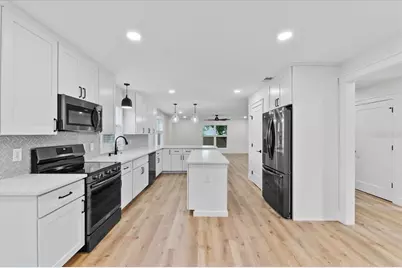 4935 Bobbie Ave, Lakeland, FL 33813 - Photo 8