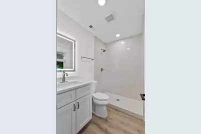 4935 Bobbie Ave, Lakeland, FL 33813 - Photo 18