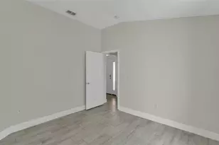 6847 Shadow Cast Ln, Lakeland, FL 33813 - Photo 8