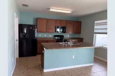 3846 Crystal Dew Street, Plant City, FL 33567 - Photo 8