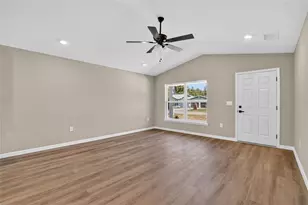 718 Seminole Ave S, Fort Meade, FL 33841 - Photo 12