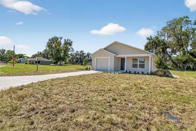 718 Seminole Avenue S, Fort Meade, FL 33841 - Photo 2