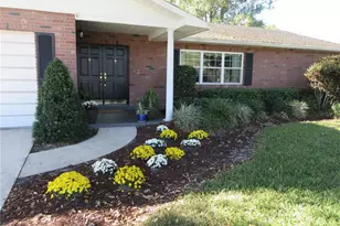 1319 Fairlee St, Lakeland, FL 33813 - Photo 2