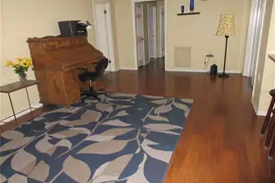 1319 Fairlee St, Lakeland, FL 33813 - Photo 8