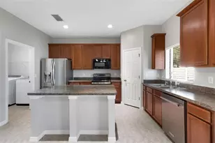 313 Oaklanding Dr, Mulberry, FL 33860 - Photo 12