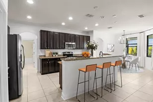 4056 Sunset Lake Dr, Lakeland, FL 33810 - Photo 8