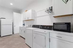 381 Nolane Ln, Polk City, FL 33868 - Photo 22